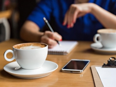 Mejora el entorno laboral de tu empresa con café premium